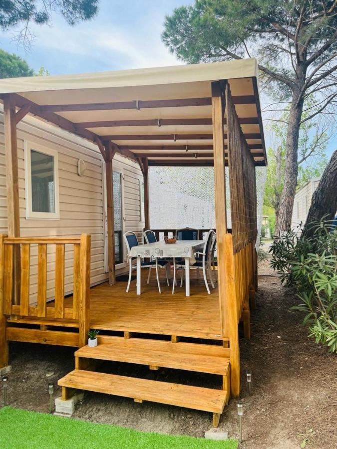 Mobil Home 8 Personnes Camping L'Elysee Vagues Oceanes Le Grau-du-Roi Exterior foto